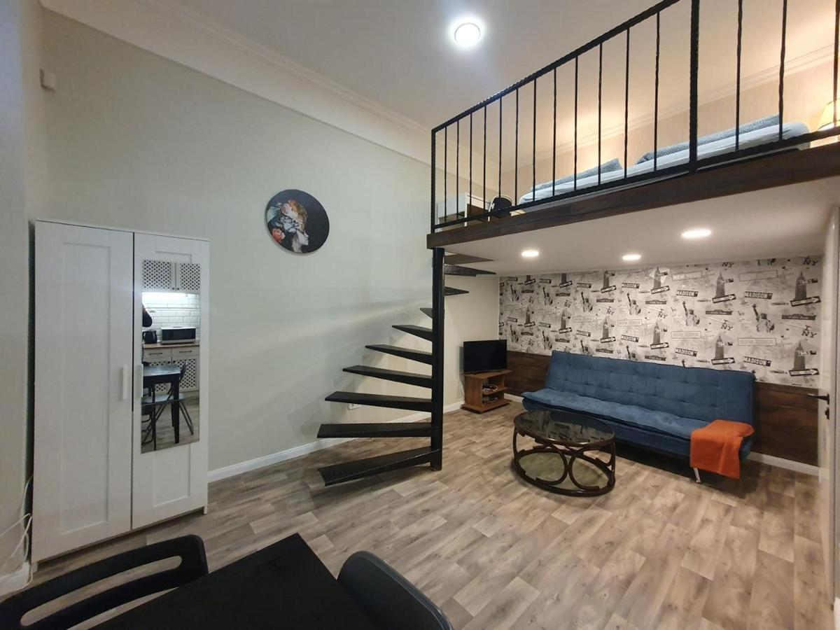 Madam With Ac And The Central Location Budapest Luaran gambar
