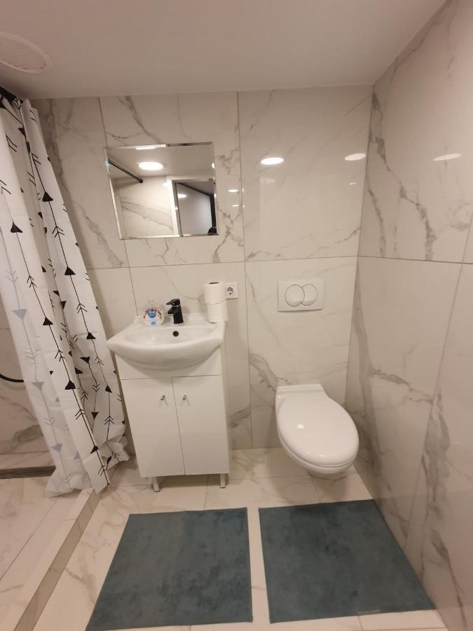 Madam With Ac And The Central Location Budapest Luaran gambar
